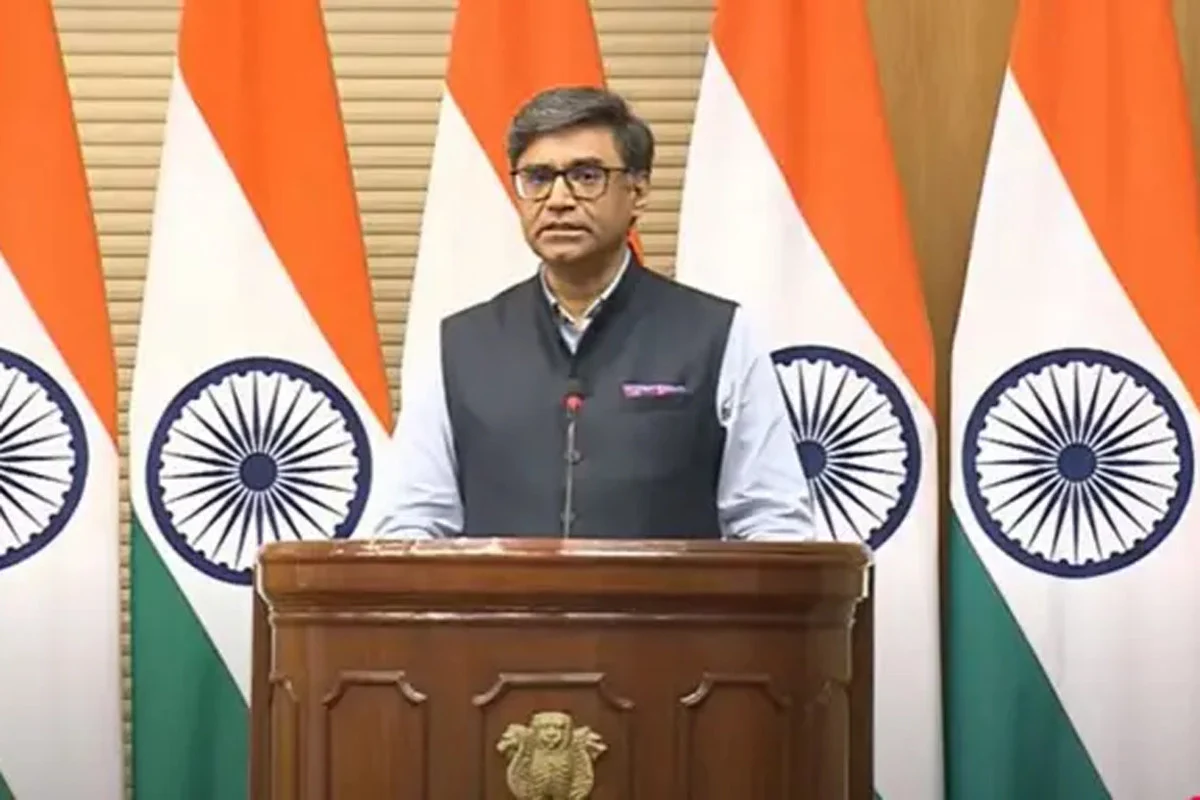 ভারত ও পাকিস্তান যুদ্ধবিরতি আজ শনিবার ভারতীয় সময় বিকাল ৫টা থেকে কার্যকর