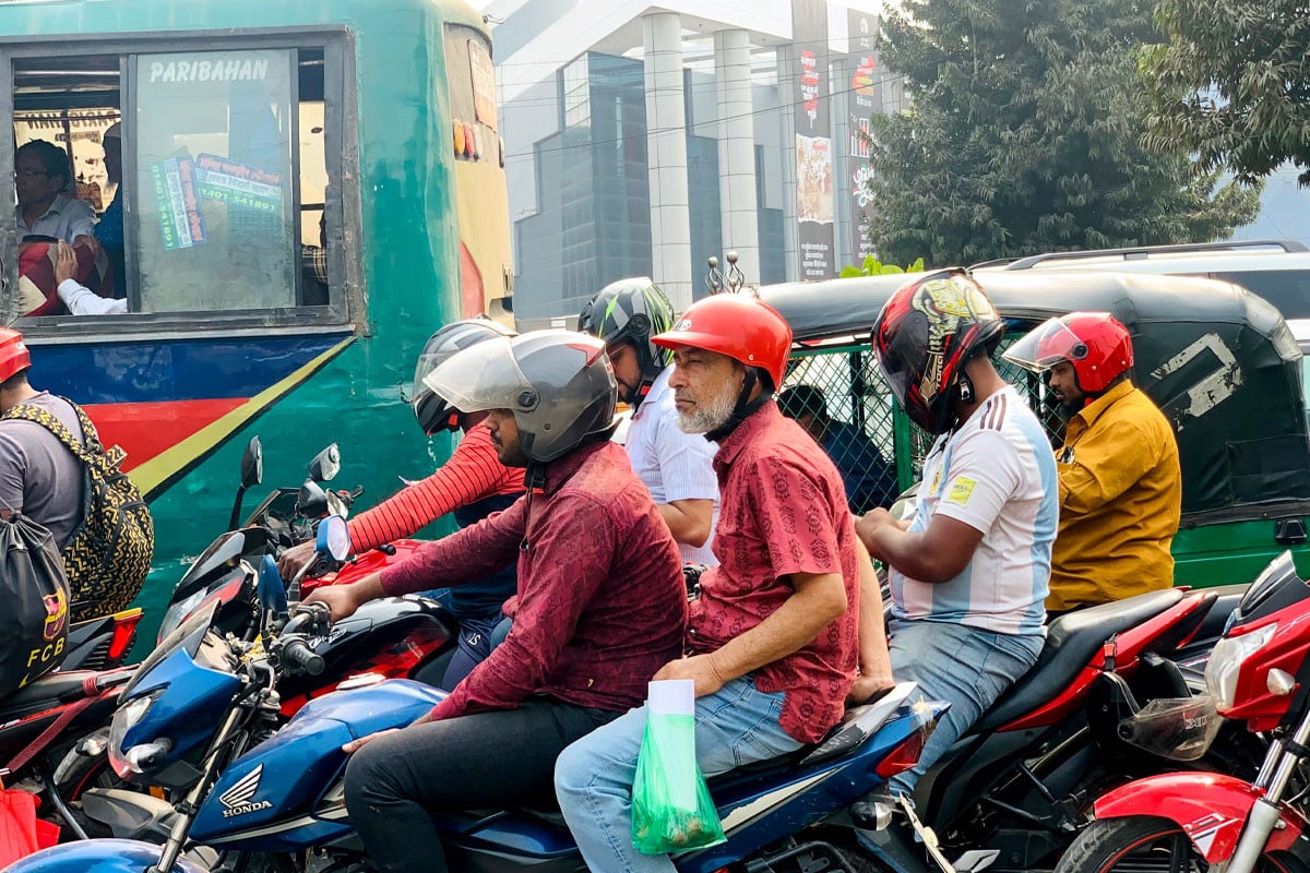 রাইড শেয়ারিং চালকদের শ্রমিক মর্যাদা ও নিরাপত্তায় আসছে নতুন আইন ও নিয়ন্ত্রক সংস্থা