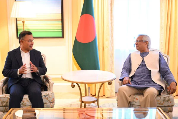 রমজানের আগেই নির্বাচন চান তারেক রহমান, ইউনূস বললেন শর্ত সাপেক্ষে সম্ভব