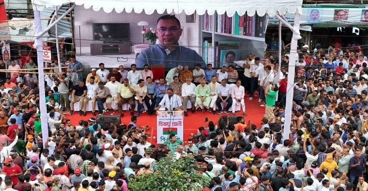 মতবিরোধ থাকবে, রাজনীতিবিদদের মুখ দেখাদেখি যেন বন্ধ না হয়: তারেক রহমান