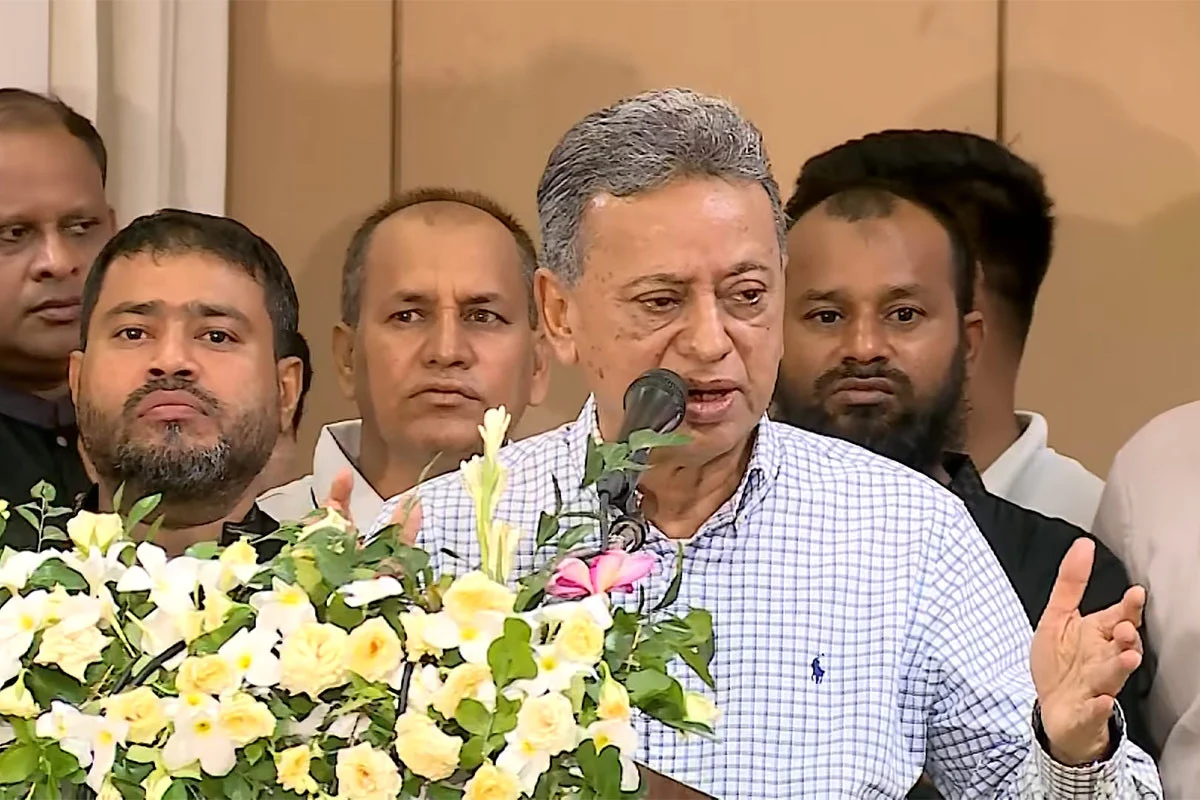 “সংবিধান পরিবর্তনের একমাত্র পথ সংসদ”— বললেন আমীর খসরু