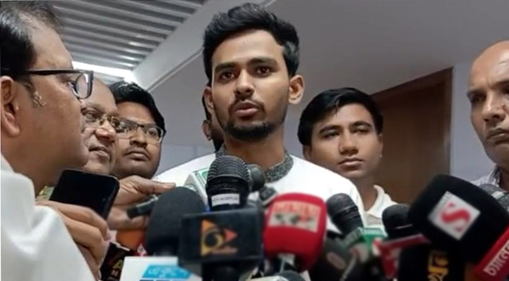 নির্বাচন করলে তফসিলের আগেই পদ ছাড়বেন উপদেষ্টা আসিফ মাহমুদ
