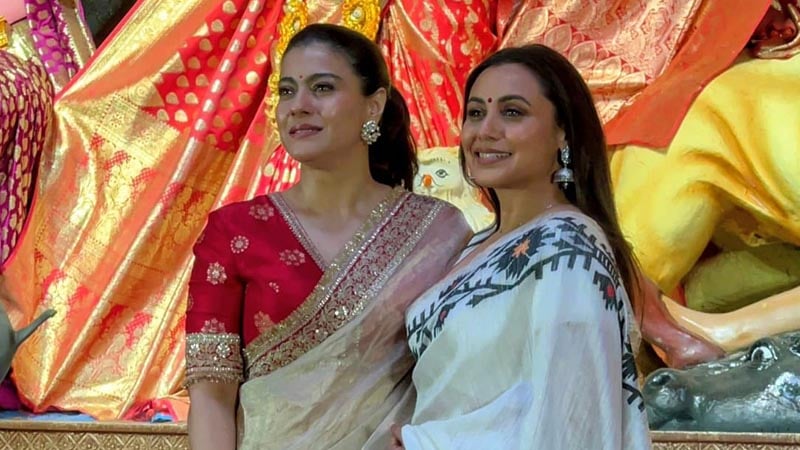 মুখার্জি বাড়ির পূজায় ফের একসঙ্গে কাজল-রানি, ভক্তদের চোখে জীবন্ত স্মৃতি