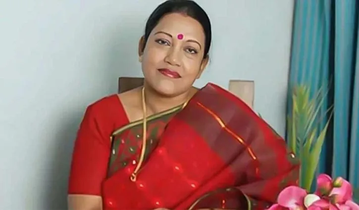 সংকটাপন্ন কিংবদন্তি: লাইফ সাপোর্টে ফরিদা পারভীন, ৭২ ঘণ্টা নিবিড় পর্যবেক্ষণে