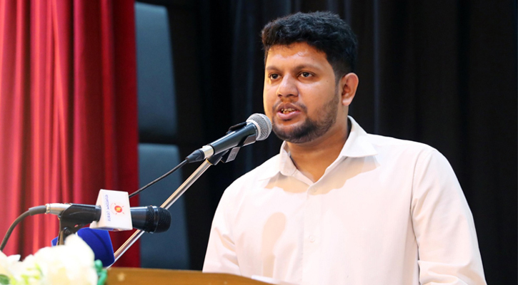 শিগগিরই গঠন হচ্ছে তথ্য কমিশন, জানালেন তথ্য উপদেষ্টা