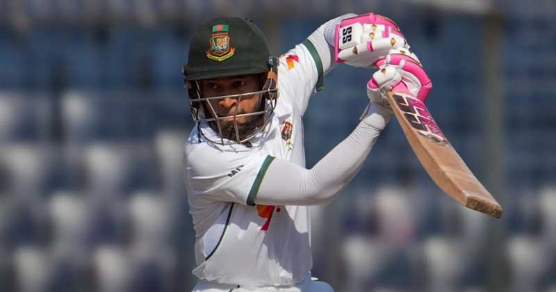 শততম টেস্টে সেঞ্চুরি ছোঁয়ার এক ধাপ দূরে মুশফিক, অপেক্ষায় পুরো বাংলাদেশ