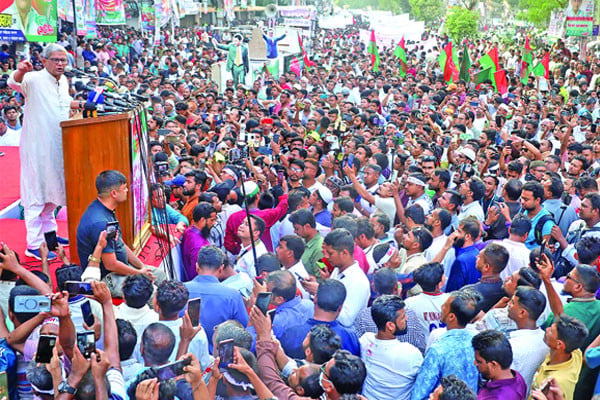 গণভোট ইস্যু নিয়ে উত্তাপ, নির্বাচন বানচালের চক্রান্তের অভিযোগ করলেন মির্জা ফখরুল
