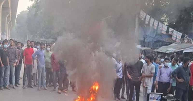 ৪৭তম বিসিএস পরীক্ষা পেছানোর দাবিতে শাহবাগে সংঘর্ষ, পুলিশের লাঠিচার্জে আহত ৫ প্রার্থী