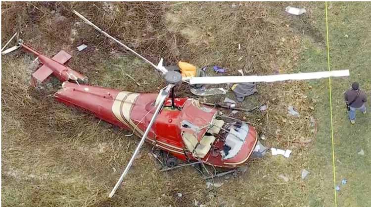 মাঝ-আকাশেই ভয়াবহ ট্র্যাজেডি: যুক্তরাষ্ট্রে মুখোমুখি সংঘর্ষে দুই উড়োজাহাজ, নিহত পাইলট