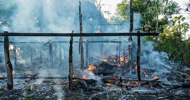 রাখাইন রাজ্যের হাসপাতালে ভয়াবহ বিমান হামলা: এক রাতে নিহত ৩১, আহত ৬৮