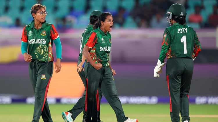 বিশ্বকাপ বাছাইয়ের আগে আত্মবিশ্বাসে টগবগে বাংলাদেশ: প্রস্তুতি ম্যাচে থাইল্যান্ডকে উড়িয়ে দিল মেয়েরা