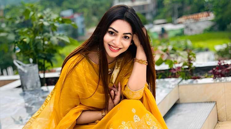 অফিসেই নাকি প্রভা সবচেয়ে প্রোডাক্টিভ! ভাইরাল ভিডিওতে জানালেন বদলে যাওয়া রুটিনের গল্প