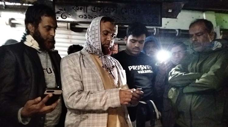 গভীর রাতে ভোট কেনাবেচার অভিযোগে ধরা পড়লেন ওয়ার্ড জামায়াত সভাপতি, ভ্রাম্যমাণ আদালতে জরিমানা