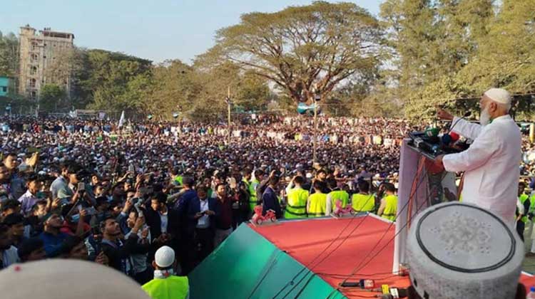 ভোট কেনাবেচা ঠেকাতে কড়া হুঁশিয়ারি: টাকা নিয়ে এলে আইনের হাতে তুলে দেওয়ার আহ্বান জামায়াত আমিরের