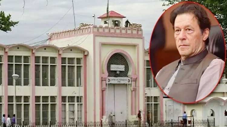 ৮৫ শতাংশ দৃষ্টিশক্তি হারিয়েছেন কারাবন্দি ইমরান খান