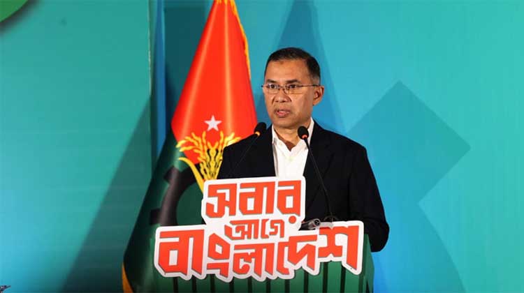 ‘সবার আগে বাংলাদেশ’—ফ্যামিলি কার্ড থেকে পেপাল পর্যন্ত বিএনপির ইশতেহারের ৯ বড় অঙ্গীকার