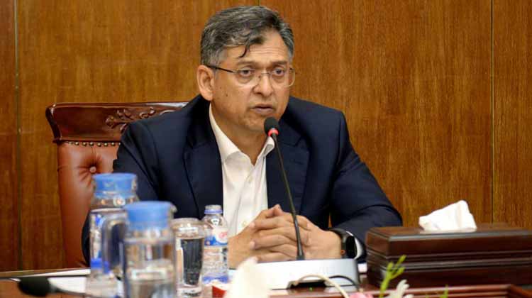 মব কালচারের বিরুদ্ধে কঠোর অবস্থান নতুন স্বরাষ্ট্রমন্ত্রীর—‘আইনের বাইরে কিছুই চলবে না’