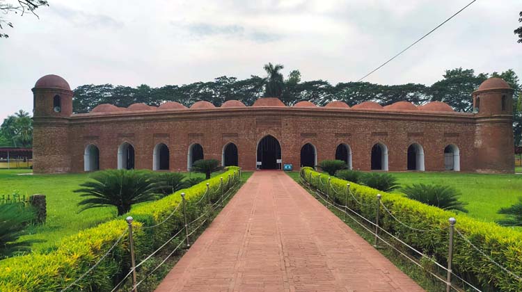 ঈদের ছুটিতে বাগেরহাট ভ্রমণ: ষাটগম্বুজ ছাড়িয়ে লুকানো দর্শনীয় স্থানগুলোর সন্ধান