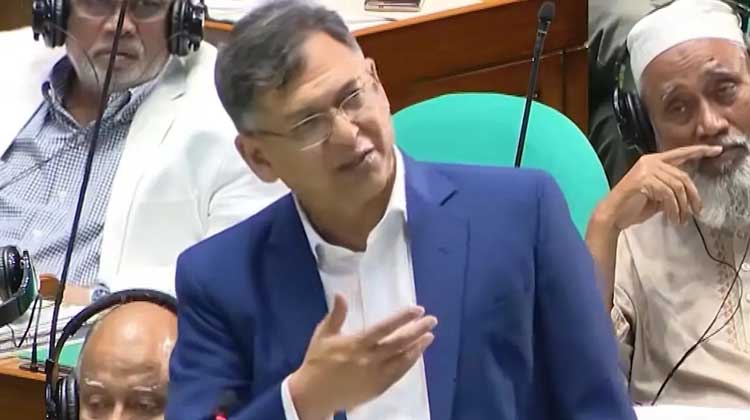 সংসদে উত্তাপ: মুলতবি প্রস্তাব ঘিরে বিরোধী দলকে কড়া বার্তা স্বরাষ্ট্রমন্ত্রীর