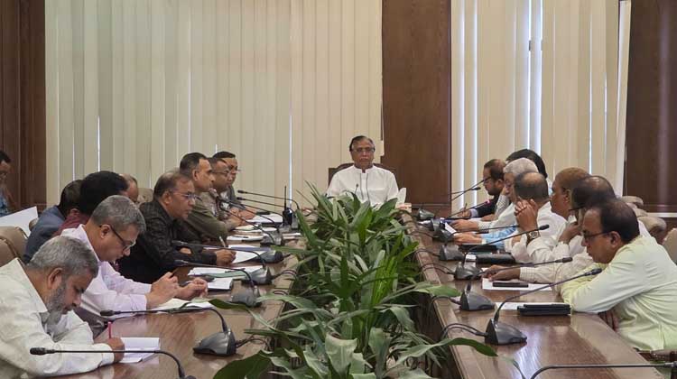 ঈদযাত্রা স্বস্তিদায়ক করতে ডিএসসিসির কঠোর পদক্ষেপ—সায়েদাবাদে উচ্ছেদ হবে অবৈধ কাউন্টার
