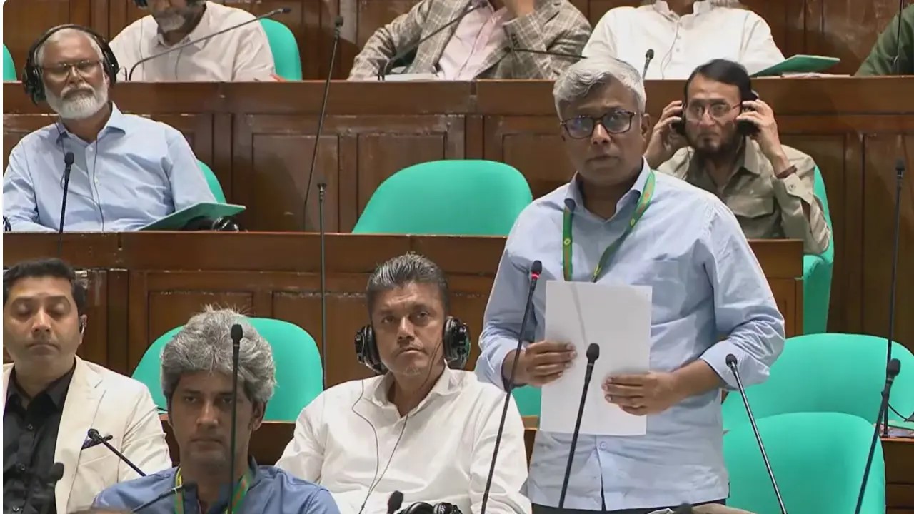 ঢাকায়ও লোডশেডিং শুরু, সেচে বিদ্যুৎ দিতে সরবরাহ কমবে কত?